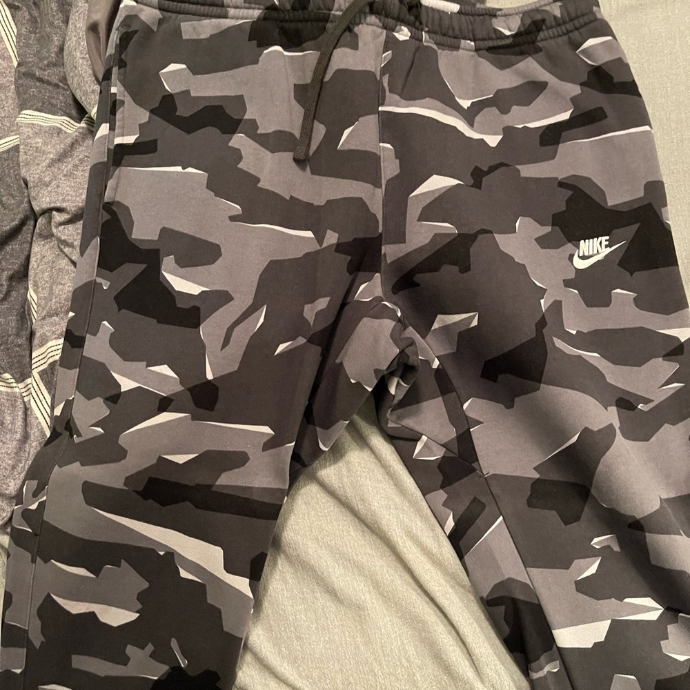 Nike sweatpants